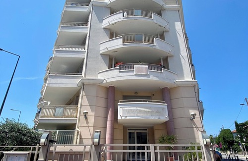 La Bocca Apartment | T2 Cannes Calme vue Dégagée Proche Commodité et Plage 4 PX Emplacement Idéale