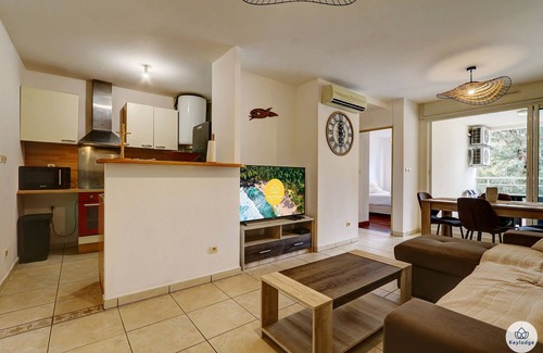 Saint-Denis Apartment | T2 – Corbeilloise – close Saint-Denis centre
