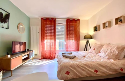 Auxerre Apartment | T2 cosy proche hôpital + parking gratuit sur place