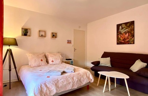 Auxerre Apartment | T2 cosy proche hôpital + parking gratuit sur place