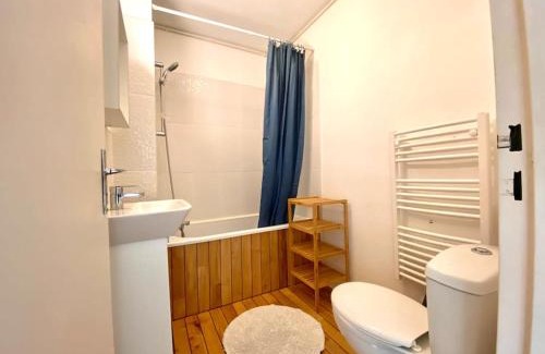 Auxerre Apartment | T2 cosy proche hôpital + parking gratuit sur place