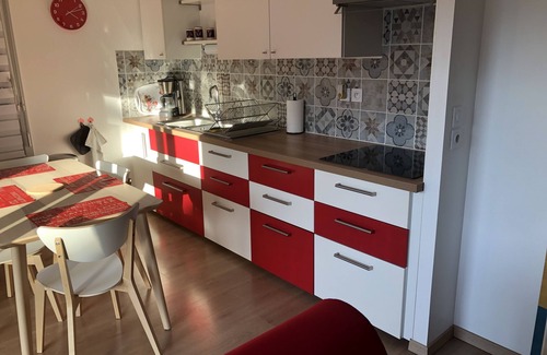 Saint-Jean-de-Monts Apartment | T2 Dans une Résidence Calme. Thalasso, Accrobranches, Pôle Nautique, mer Proches