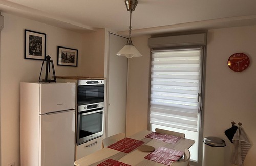 Saint-Jean-de-Monts Apartment | T2 Dans une Résidence Calme. Thalasso, Accrobranches, Pôle Nautique, mer Proches