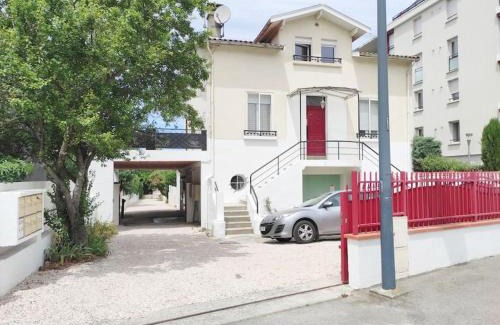 Purpan Apartment | T2 ds Villa-Terrasse-Clim-pkg-MEET- Zénith-Odyssud