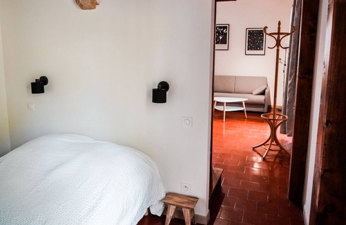 Cardet Apartment | T2 Duplex au Coeur D'un Domaine Équestre Verdoyant