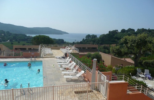 La Croix-Valmer Apartment | T2 idyllic peninsula of St. Tropez: sun, sea views, beaches and coves on foot.