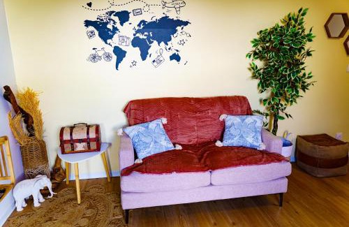 Sainte Marie Apartment | T2 L'Escale du Voyageur - Terrasse Jardin & Jacuzzi - Proche Aéroport