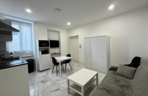 Grand Trou - Saint Jean De Dieu Apartment | T2 moderne à 10 min du centre-ville de Lyon