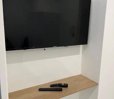 Grand Trou - Saint Jean De Dieu Apartment | T2 moderne à 10 min du centre-ville de Lyon