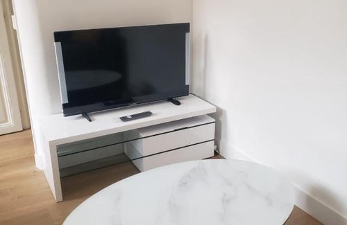 4th Arrondissement Apartment | T2 neuf tout équipé, climatisé