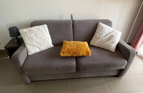 Font-Romeu-Odeillo-Via Apartment | T2 Plein Centre Font Romeu Facing the cable cars Heated swimming pool Sauna Hammam Garage