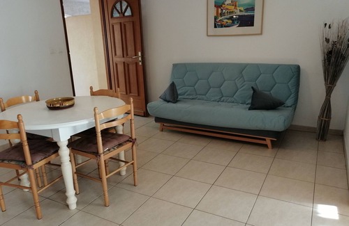 L'Ile-Rousse Apartment | T3 2 steps from the beach and 150m from the town center