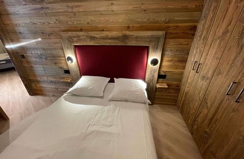 Vallandry Apartment | T3 bedroom apartment in the heart of the resort with pool and spa
