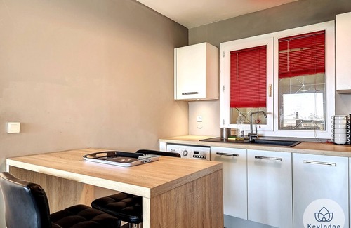Saint-Denis Apartment | T3 Bô'Pi - 79 m² - Saint-Denis close to the University Hospital