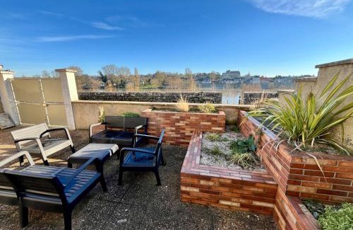 Amboise Apartment | T3 climatisé face Loire et château l'appart du 4-1