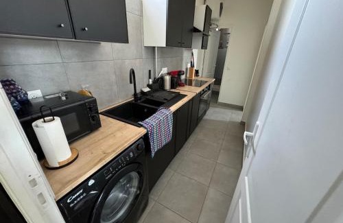 Le Bourget Apartment | T3 cosy proche de CDG et Paris - Le Bourget