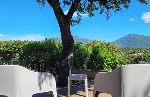 Propriano Apartment | T3 Dolce & Vita D5 with swimming pool and mountain view