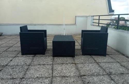 Houilles Apartment | T3 en face de la gare, Terrasse-Rooftop, Parking