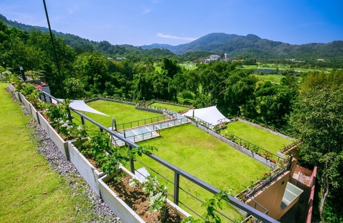 Kathu Apartment | #T3, Hilltop, heart of Phuket