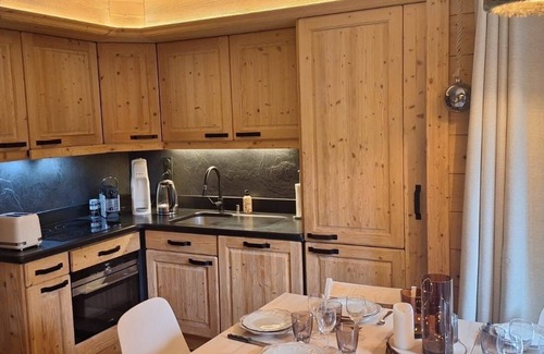 Les Carroz-d'Araches Apartment | T3 in a luxury residence opposite the swimming pool, tennis court and accrobranche.