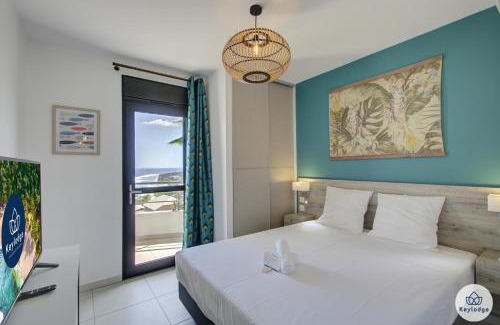 Carosse Apartment | T3- Infini bleu 4 étoiles - 63 m2 - vue océan - St-Gilles
