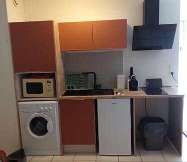 Saint-Geniez-d'Olt House | T3 la savane saint Geniez d'olt 2 piscines chauffées dans une charmante résidence de vacances