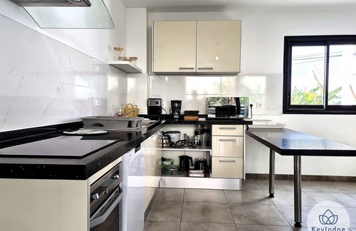 Saint-Denis Apartment | T3 – Le Waikiki – Close to center of Saint-Denis