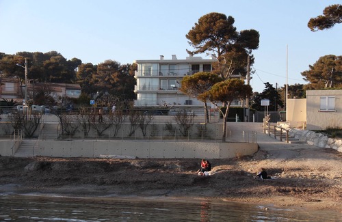 Carry-le-Rouet Apartment | T3 of 50 m ² and balcony of 20 m ² orientated in the south, with sight on the Mediterranean