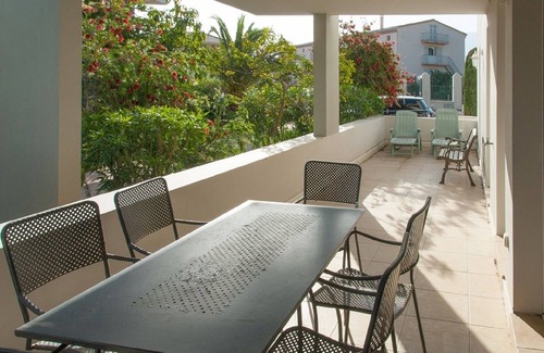 Calvi Apartment | T3 of standing 80m2, terrace, swimming pool. Beach and shops 6 minutes walk