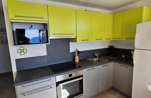 Grand Valinco Apartment | T3 Paradise on the beach, feet in the water