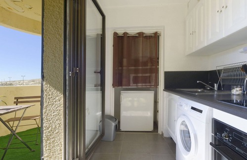 Le Penon Apartment | T3 Penon 50m from the beach and shops, balcony living room facing south, parking