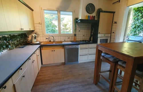 Saint-Jerome Villa | T3 Villa Confortable Avec Piscine