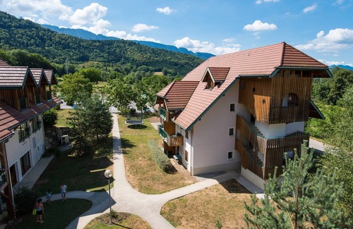 Giez Condo | T4 pour 12 | À 5 min en voiture de la plage