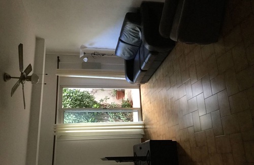Saint-Denis House | T6 duplex near downtown, state garden, rate for 6 people