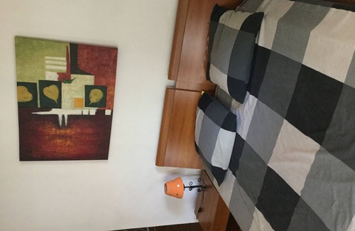 Saint-Denis House | T6 duplex near downtown, state garden, rate for 6 people