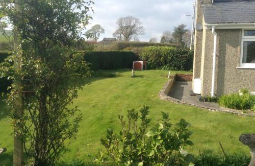 Pentrefelin House | tabor lane Dolwar our little cottage