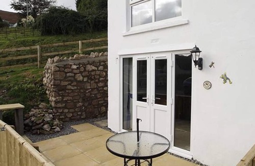 Llangennith House | Tadpole Cottage in the beautiful Swansea
