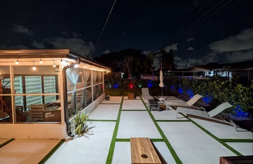 Ives Estates House | TahAri Vista ~ Refined & Renovated 4BR w/patio