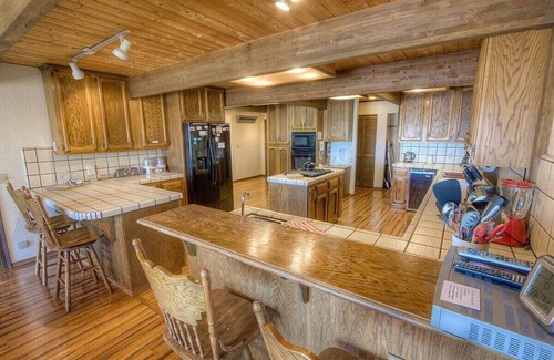 Al Tahoe House | Tahoe Acres - Lakefront Home with a Hot Tub | CYH1281