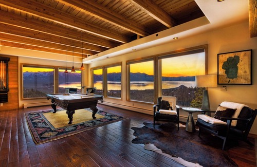 Tahoe Village House | Tahoe Blue Estate Luxury Retreat LUXE5