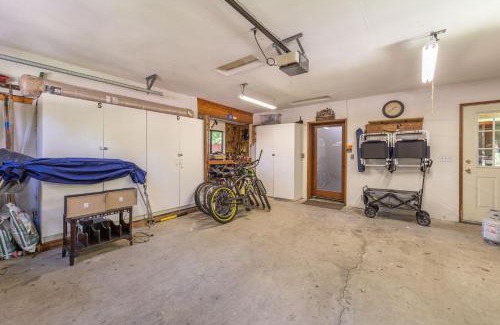 Tahoe Sierra Estates House | Tahoe City 4BR 4 Full Bathroom Home Near Palisades Close to Town