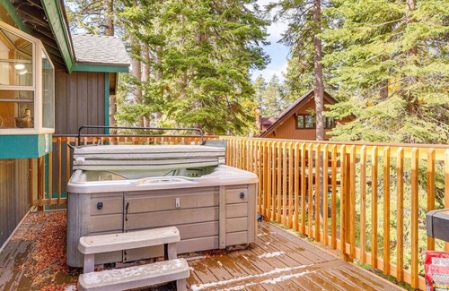 Angora Highlands House | Tahoe Escape | Hot Tub | Games