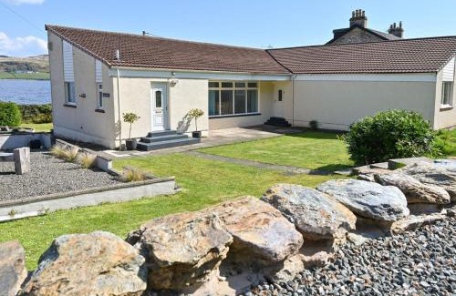 Tighnabruaich House | Taigh An Uillt