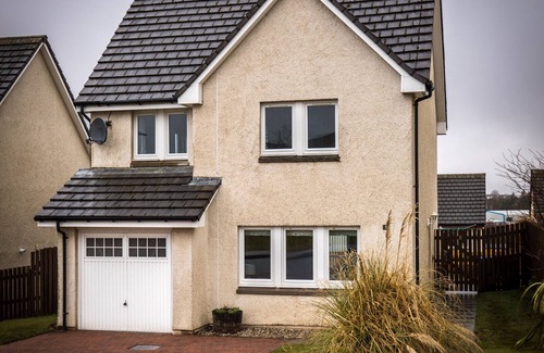 Achachork House | Taigh Mhuirne, 5, Shepherd's Road