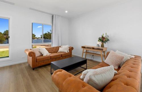 Seymour House | Tailem Retreat