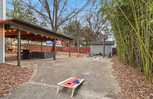 Northport House | Tailgate Getaway *3 MILES TO UA*