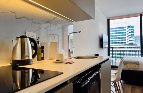Chico Norte Apartment | Taj 613 by Wynwood House