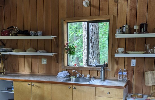 Regional District of Nanaimo Cottage | Takala Trails Ranch - The Chalet - Nanaimo