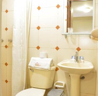 Tacna Hotel | Takana Inn