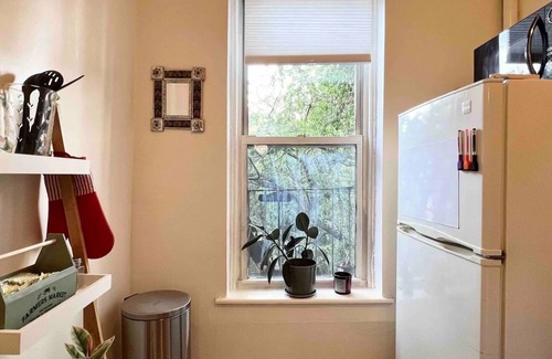 Bushwick Apartment | Take a break and unwind at this peaceful studio with multiple windows